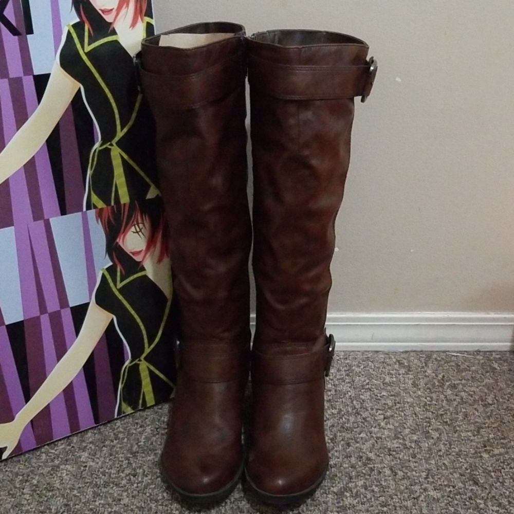 Leather boots - Picture 2 of 8